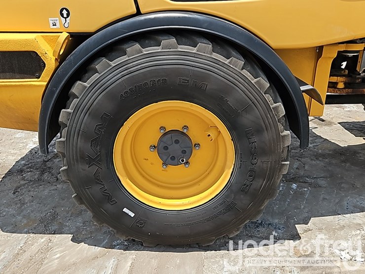 2021-volvo-l20h-image-8