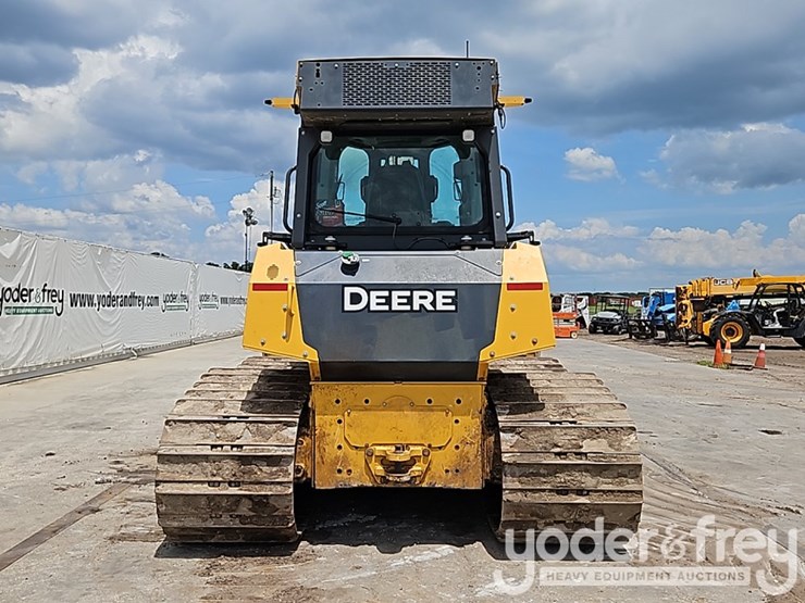 2022-deere-750l-image-25