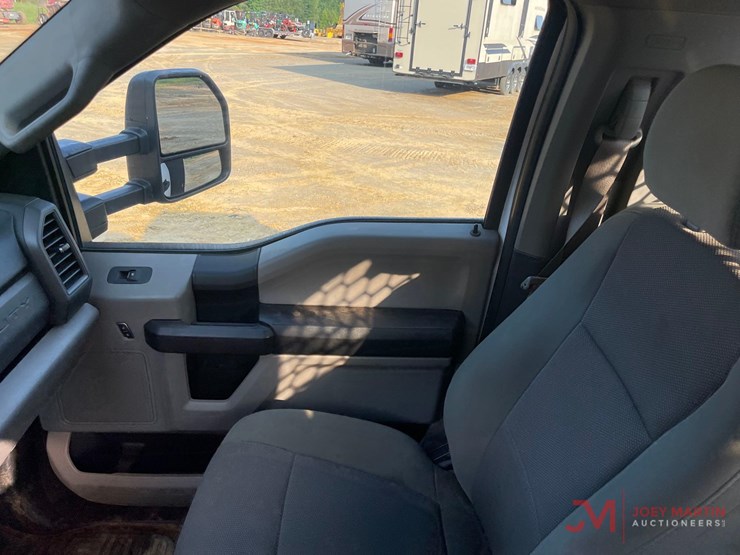 2018-ford-f350-xl-image-18