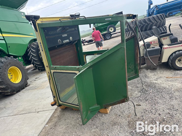 john-deere-4230-image-8