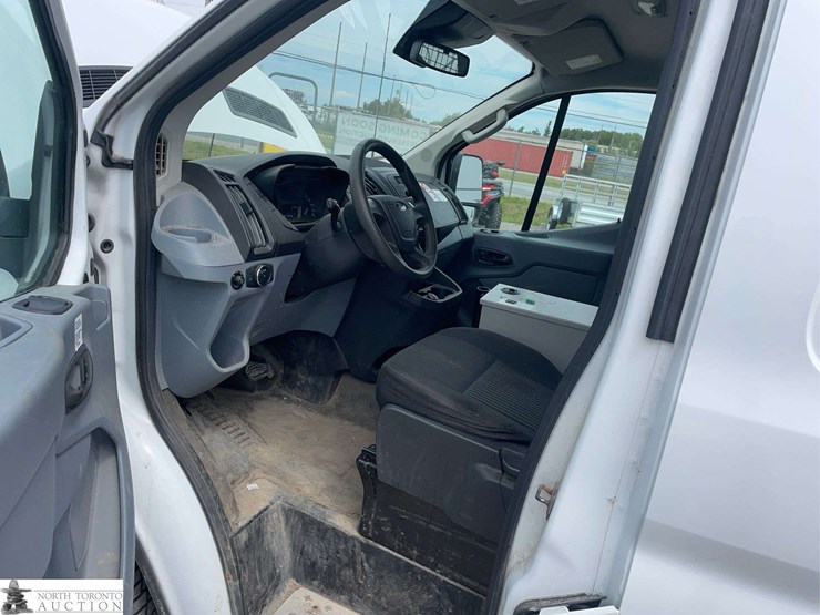 2018-ford-transit-image-10