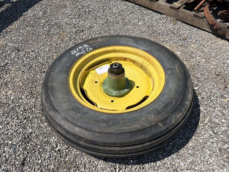 john-deere-7-image-1
