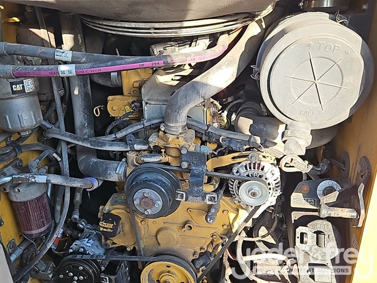 2016-caterpillar-299d2-xhp-image-23