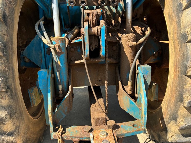 new-holland-9682-image-4