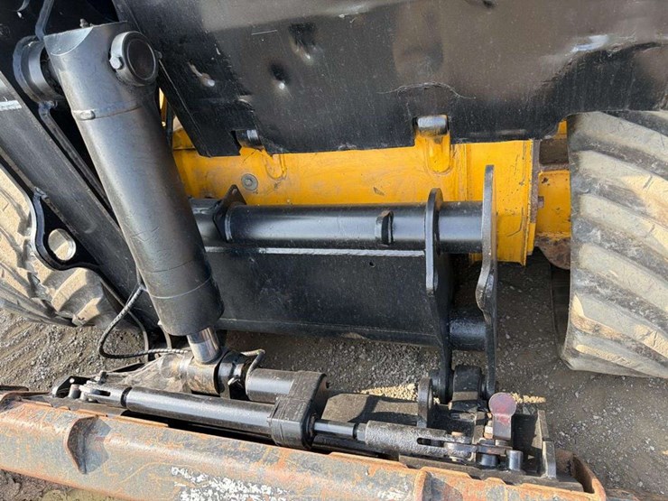 jcb-300t-image-12