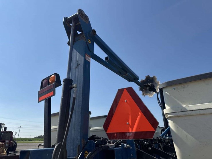 kinze-3500-image-24