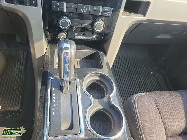 2010-ford-f150-image-17
