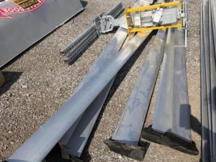 big-ass-commercial-warehouse-fan-image-1