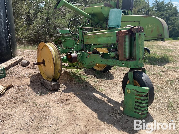 1951-john-deere-b-image-3