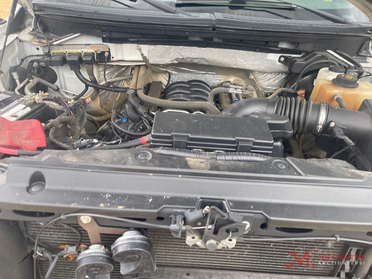 2013-ford-f150-xl-image-16