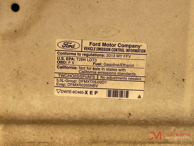 2013-ford-f150-xl-image-16