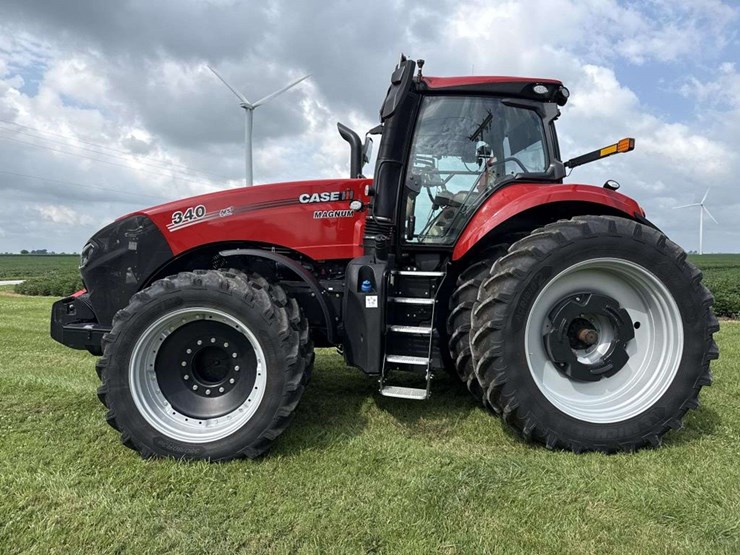 2024-case-ih-340-image-2