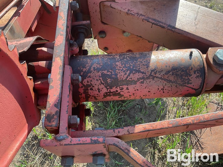 massey-ferguson-57-image-12