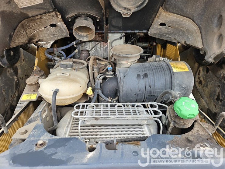 2023-deere-331g-image-22