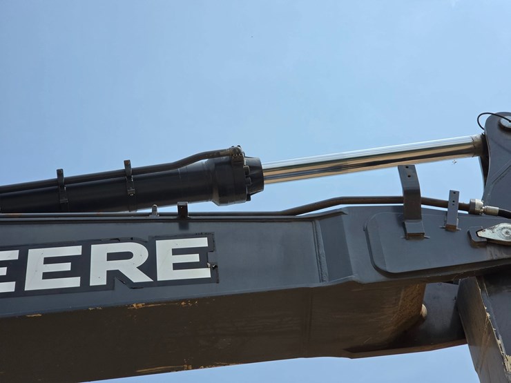 2018-deere-470g-lc-image-119