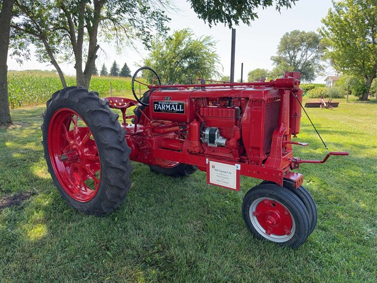 1937-farmall-f-12-image-7
