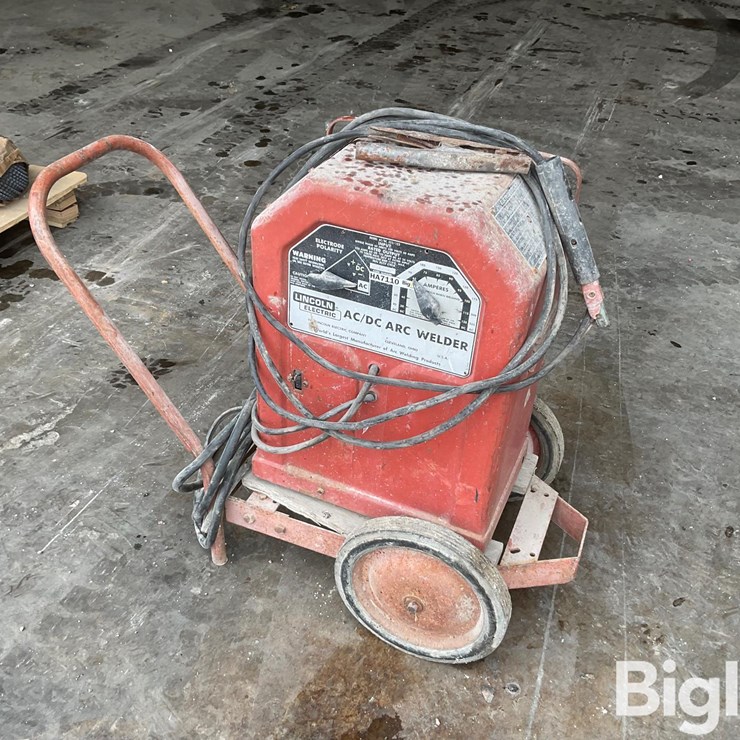 Lincoln A/C, D/C 225/125 Stick Welder