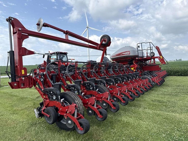 case-ih-2150-image-3