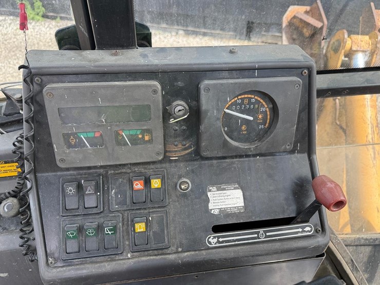 ford-555c-image-24