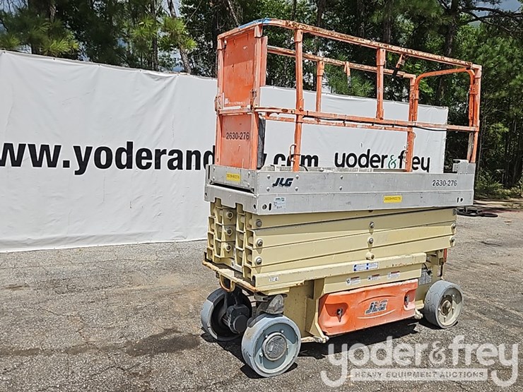 2015-jlg-2630es-image-1