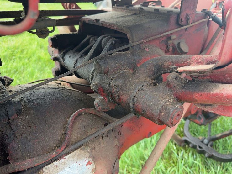 farmall-200-image-54