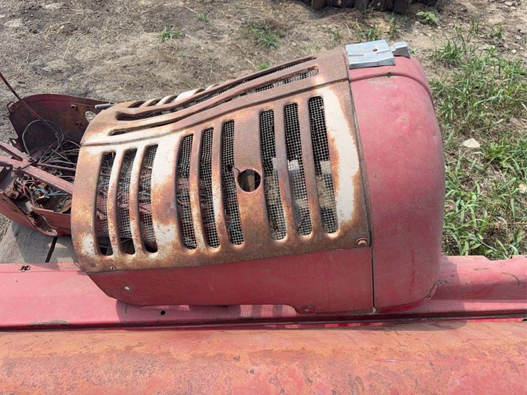 farmall-450-sheet-metal-image-4