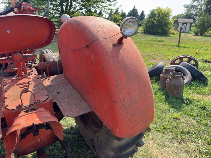 massey-ferguson-44-image-32