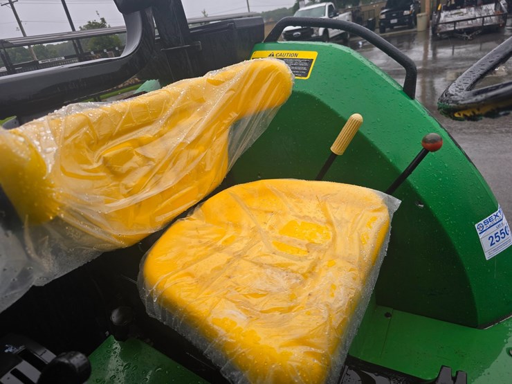 john-deere-5200-image-56