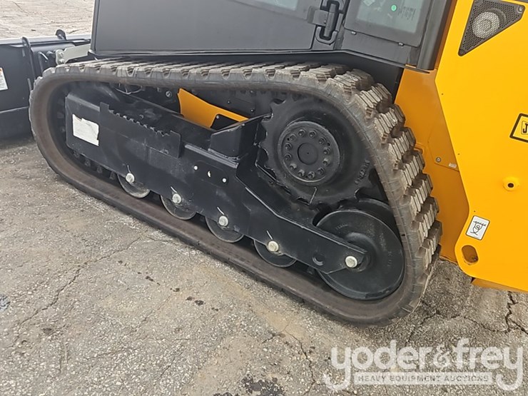 2026-jcb-215t-image-14