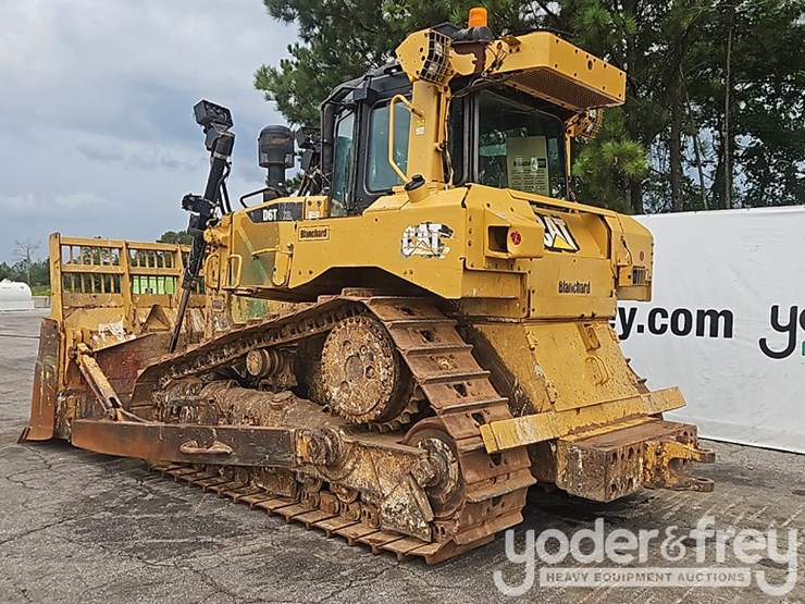 2014-caterpillar-d6t-image-3