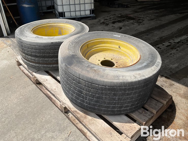 michelin-445/50-22.5-tires-on-8-hole-rims-image-1