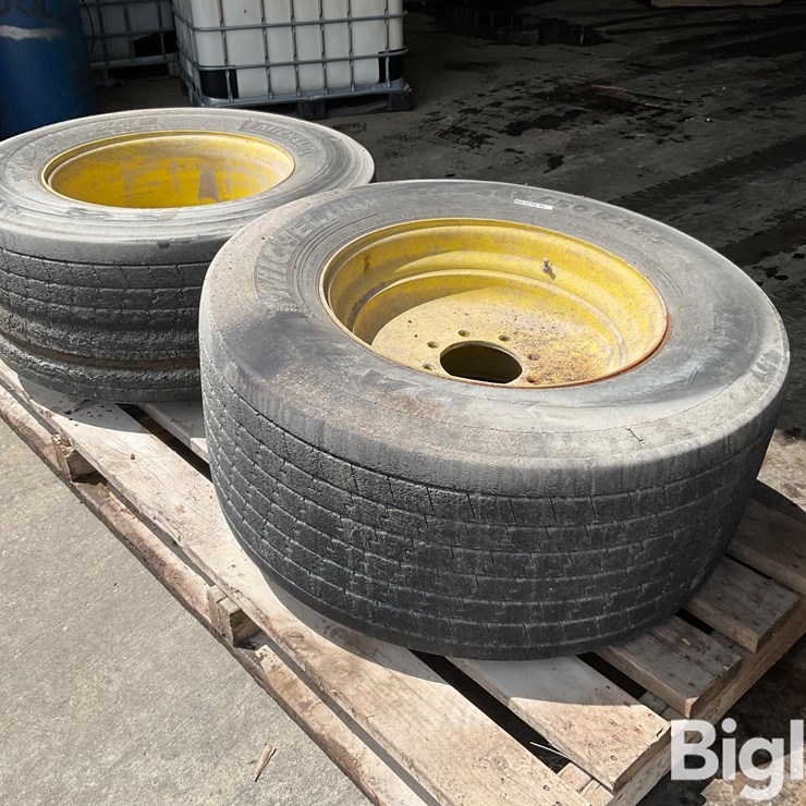 Michelin 445/50-22.5 Tires On 8 Hole Rims