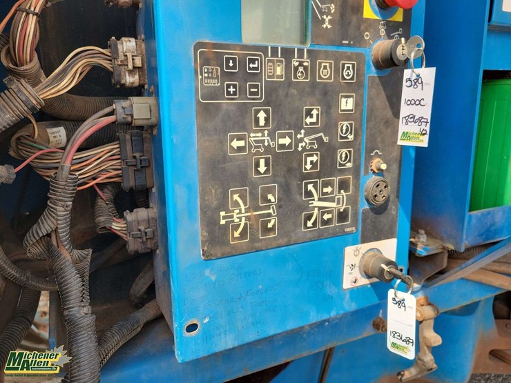 2013-genie-z135/70-image-23