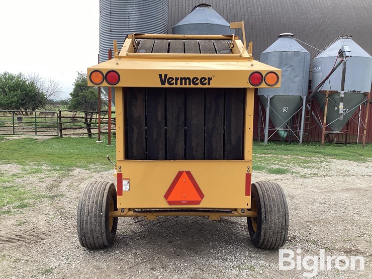 2012-vermeer-504m-classic-image-6