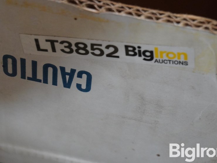 john-deere-726-image-14