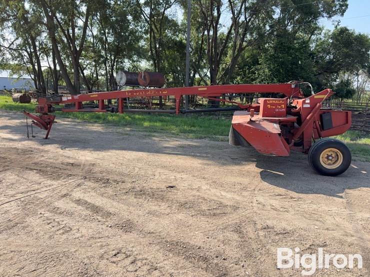 new-holland-1441-image-8