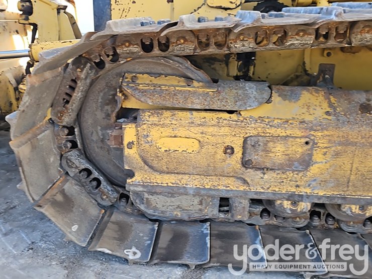 2011-caterpillar-d5k-image-21