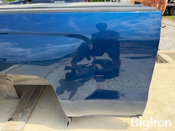 2019-chevrolet-2500hd-image-15