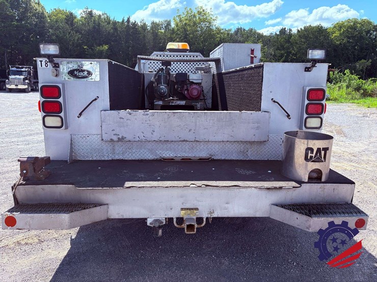 2006-ford-f550-xlt-sd-image-6