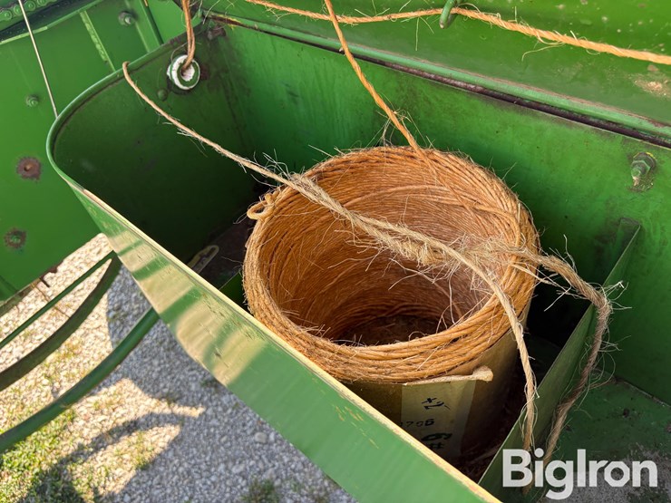 john-deere-24t-image-16