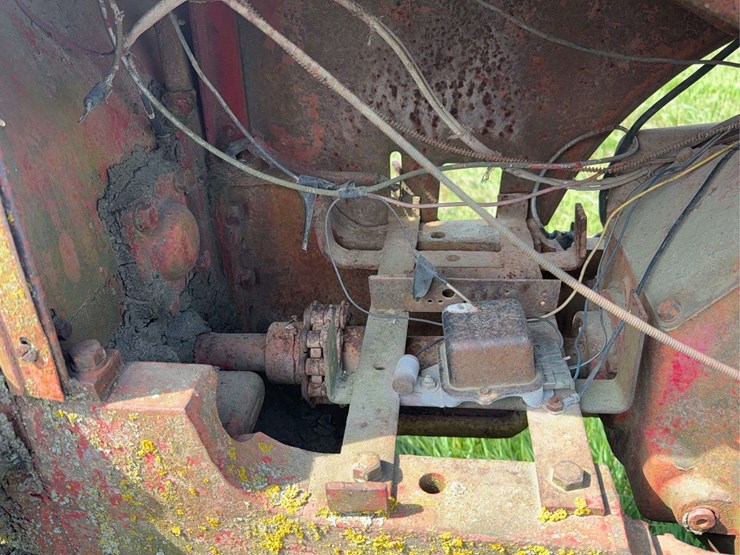 massey-ferguson-101-image-25