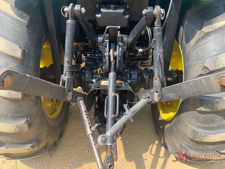 john-deere-4720-image-11