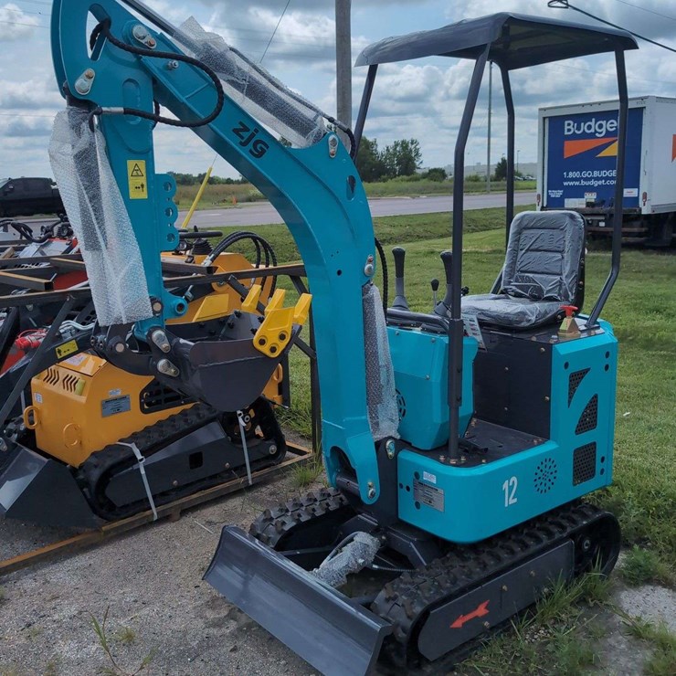 ZJG Mini Excavator ZJ-12 (Blue)