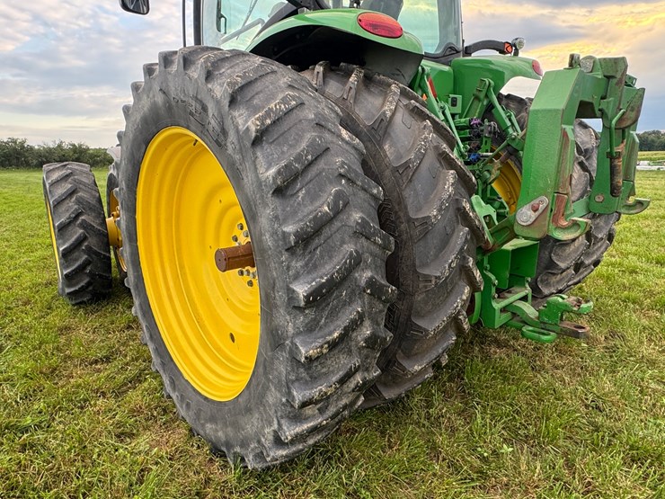 john-deere-8345r-image-38