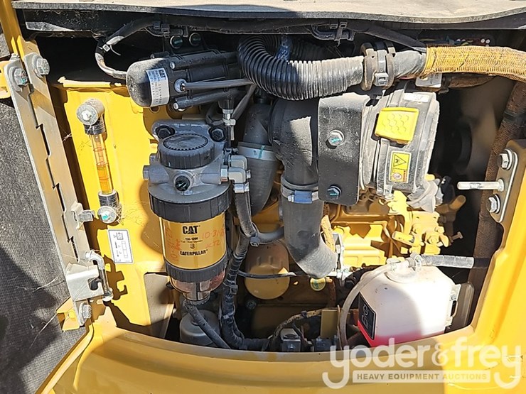2023-caterpillar-301.7cr-image-26