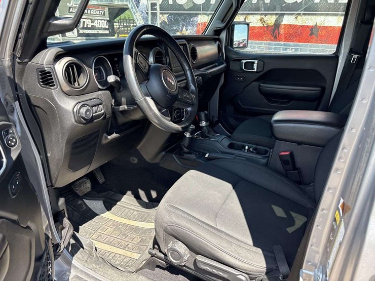 2021-jeep-wrangler-image-14