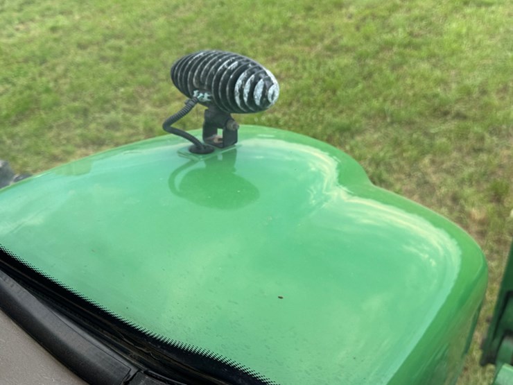 john-deere-8345r-image-75