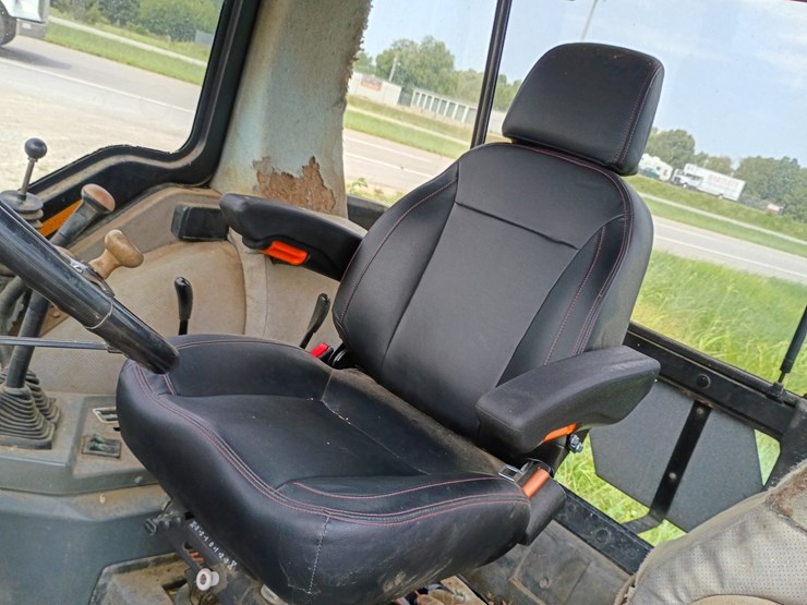 1998-case-ih-4210-image-30