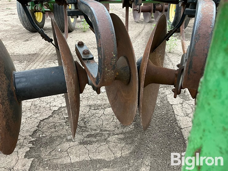 john-deere-510-image-19