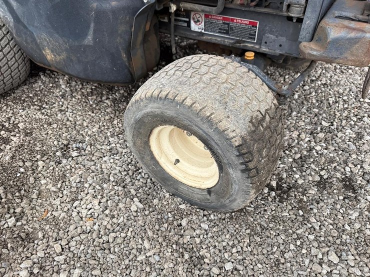 kubota-f3080-image-13